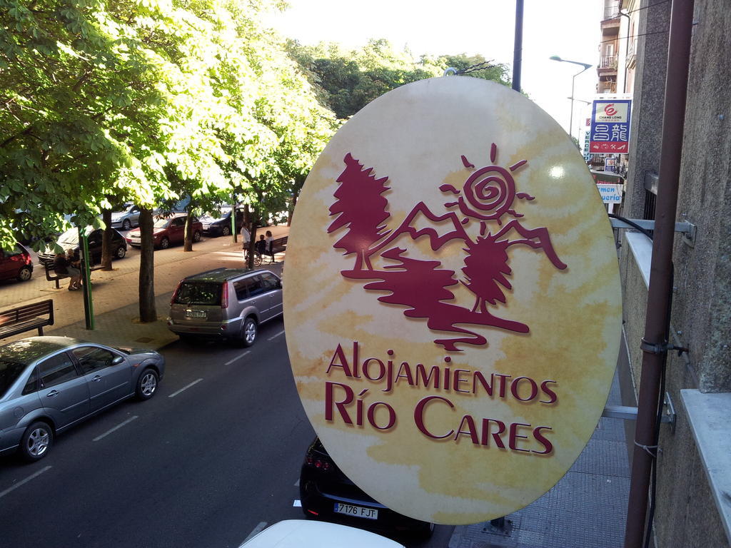 Alojamientos Rio Cares Леон Екстер'єр фото