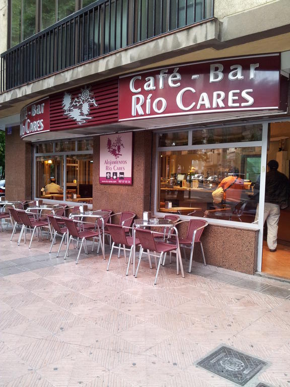 Alojamientos Rio Cares Леон Екстер'єр фото